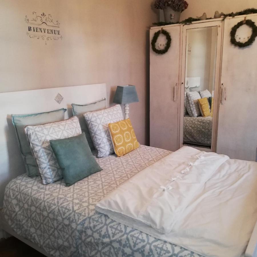 Chambre D'Hote Equestre Au Petit Bonheur Chateldon Exteriér fotografie