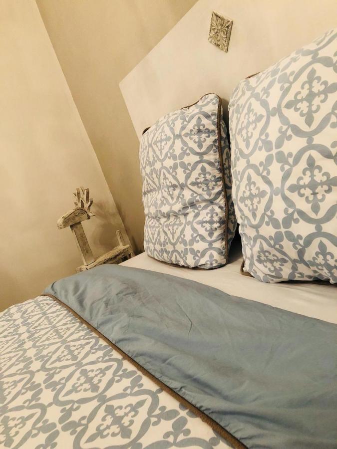 Chambre D'Hote Equestre Au Petit Bonheur Chateldon Exteriér fotografie