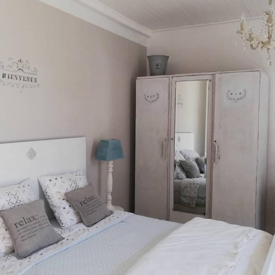 Chambre D'Hote Equestre Au Petit Bonheur Chateldon Exteriér fotografie